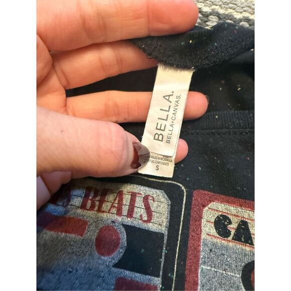 Bella Womens Black Speckled Utah National Park Mixtape Cassette T-Shirt Small - Picture 3 of 4